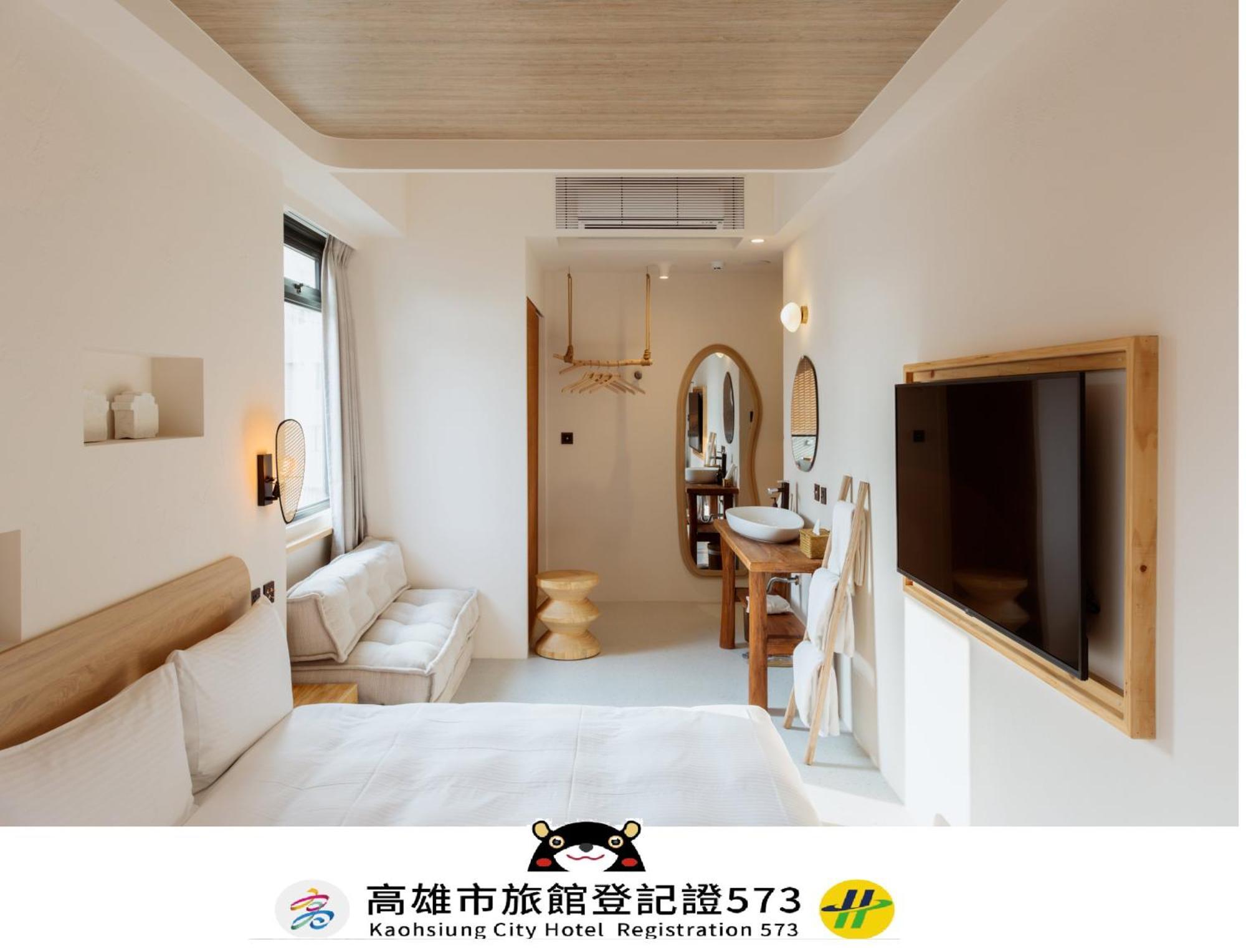 Just Inn Kaohsiung Exteriör bild