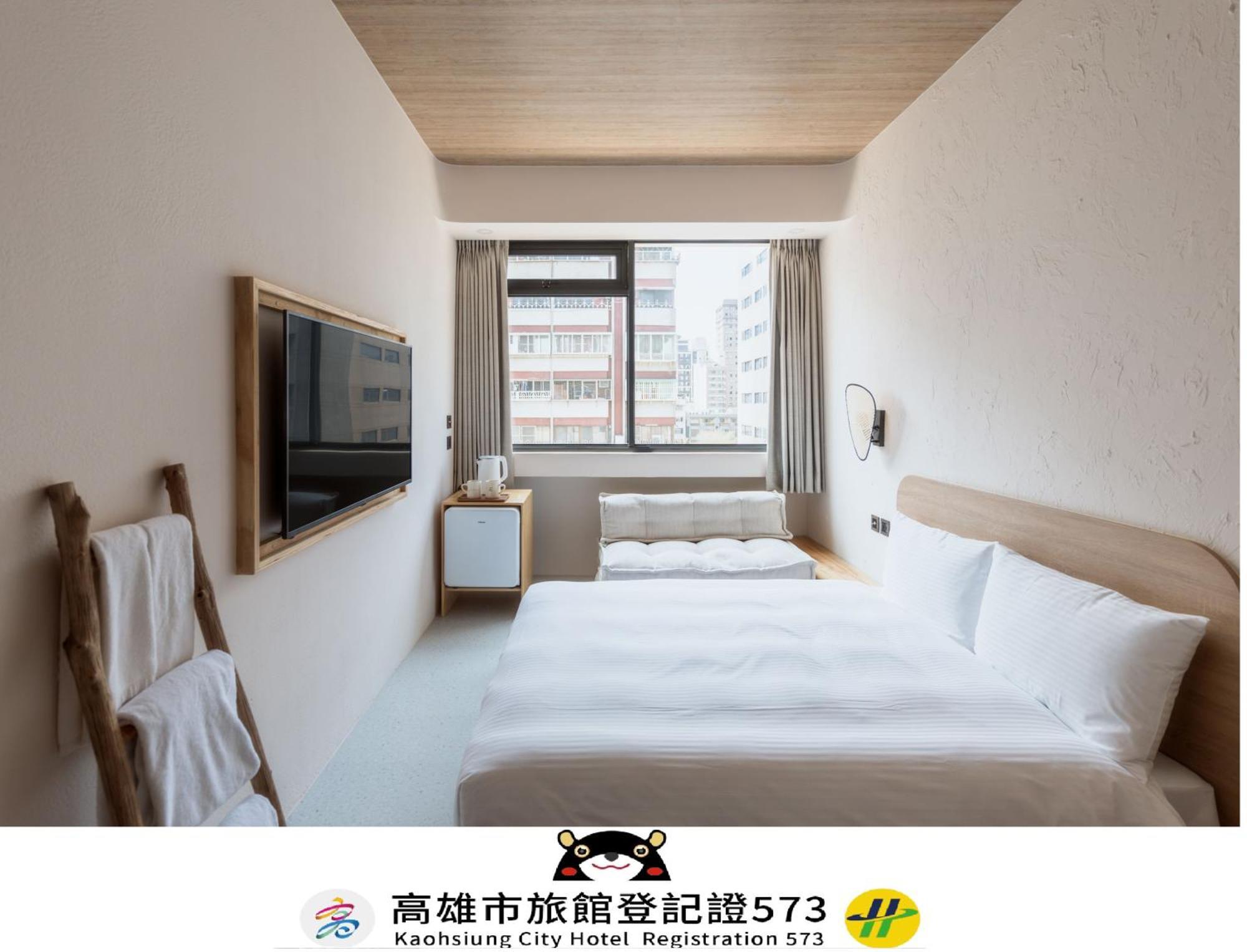 Just Inn Kaohsiung Exteriör bild